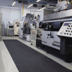 吸油マットGPランナー裏粘着タイプ