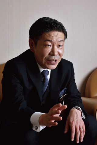 「導入して間もないことから、これから客室オペレーションに関する新たな手順を創り上げていける余地があると考えています。それによって『ハウスキーピングワゴン S』を、より上手に使いこなしていきたいと思います」と言う芳村雅俊氏